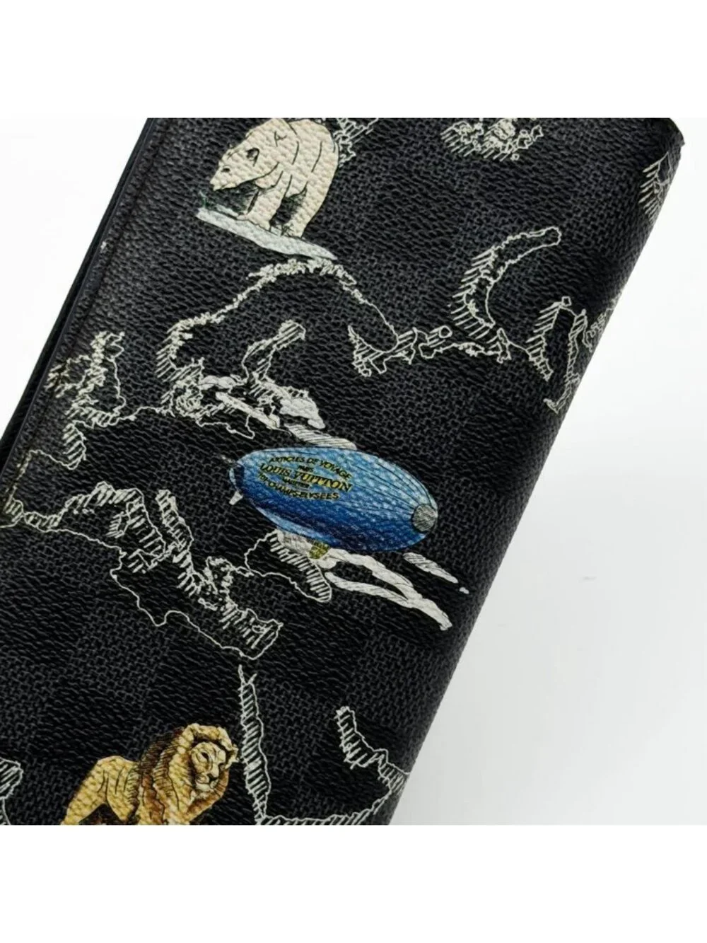 Louis Vuitton Limited Portefeuille Brazza Map Damier Bifold Wallet